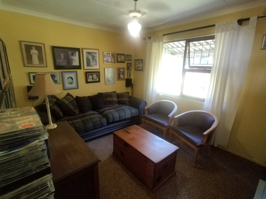 4 Bedroom Property for Sale in Noorsekloof Eastern Cape